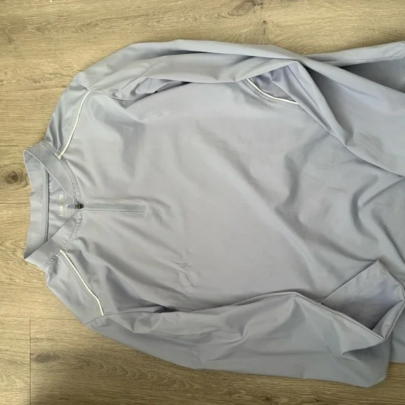 Baleaf Light Blue Top - Picture 1 of 4